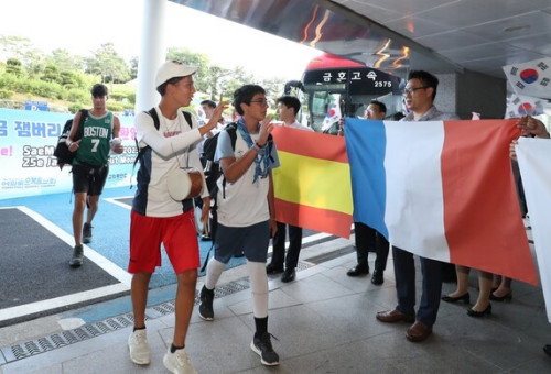 8일 여의도순복음교회가 운영하고 있는 오산리최자실기념금식기도원에 잼버리 대원들이 입소하고 있다. 
(여의도순복음교회 제공)